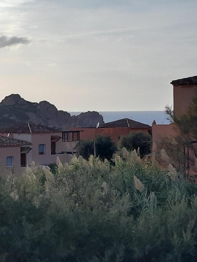 Calarossa Sardinia Apartments Isola Rossa Exterior foto